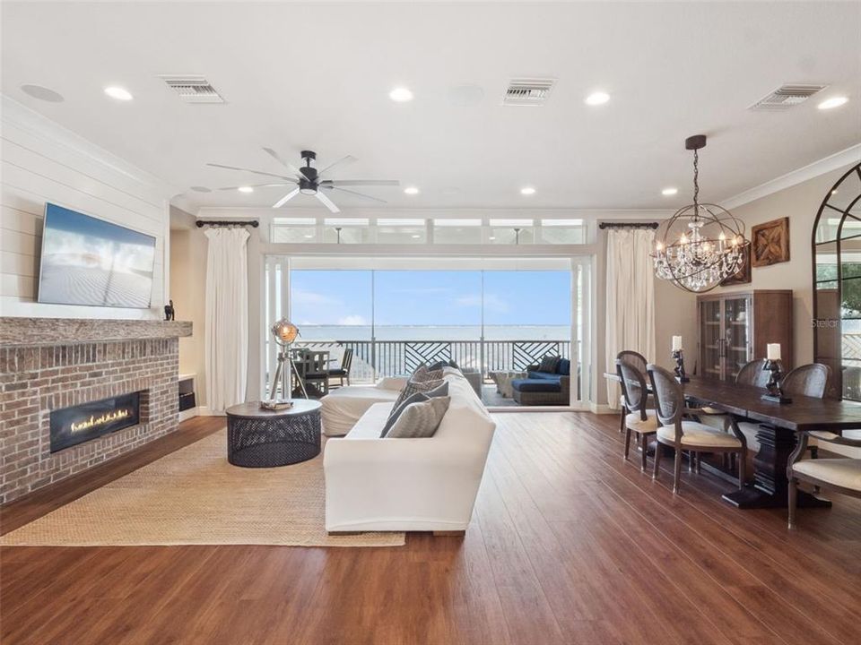 For Sale: $2,490,000 (7 beds, 4 baths, 5046 Square Feet)