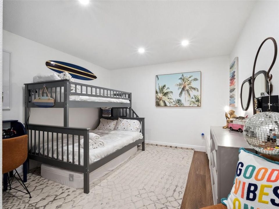 For Sale: $2,490,000 (7 beds, 4 baths, 5046 Square Feet)