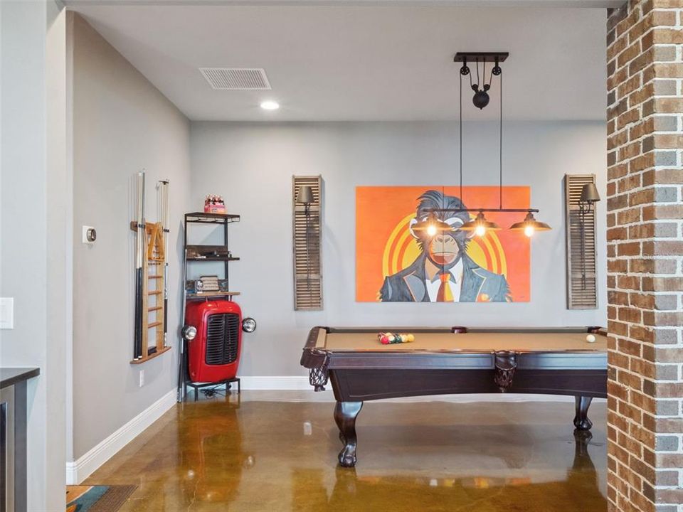 For Sale: $2,490,000 (7 beds, 4 baths, 5046 Square Feet)