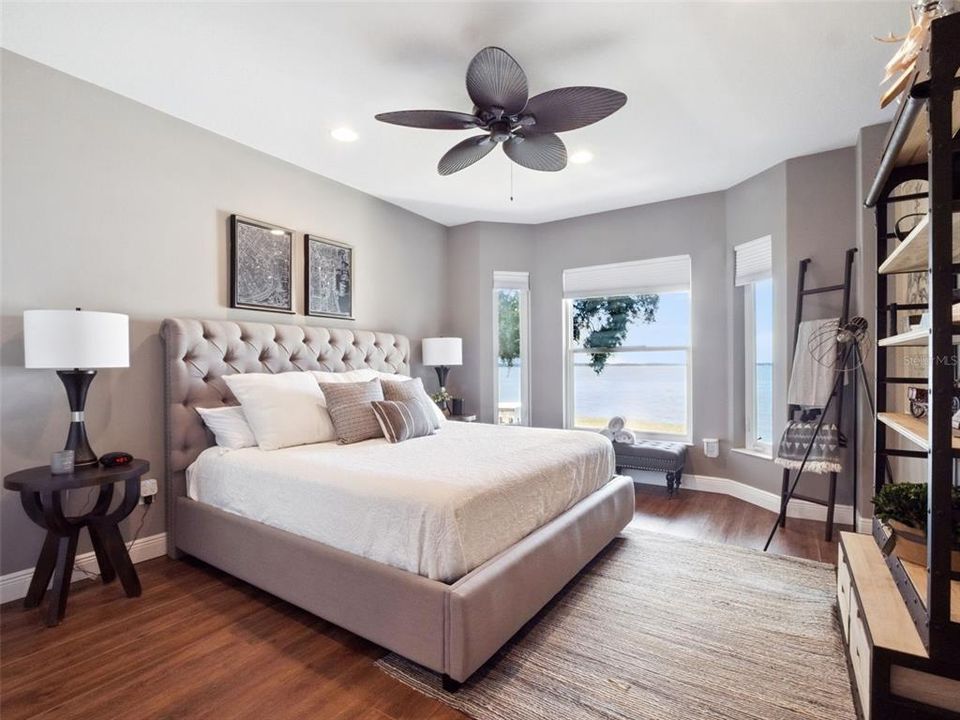 For Sale: $2,490,000 (7 beds, 4 baths, 5046 Square Feet)