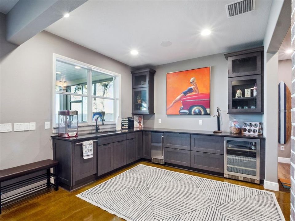 For Sale: $2,490,000 (7 beds, 4 baths, 5046 Square Feet)