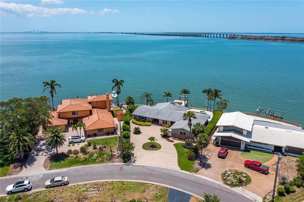 合同活跃: $1,599,999 (3 贝兹, 2 浴室, 2889 平方英尺)