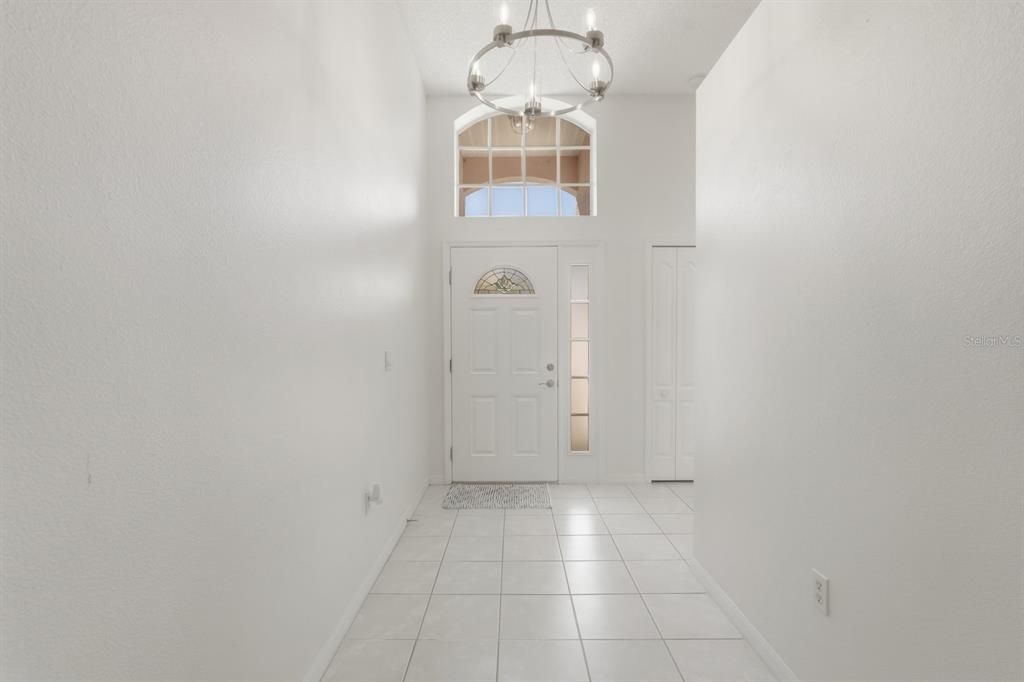 En Venta: $310,000 (3 camas, 2 baños, 1747 Pies cuadrados)