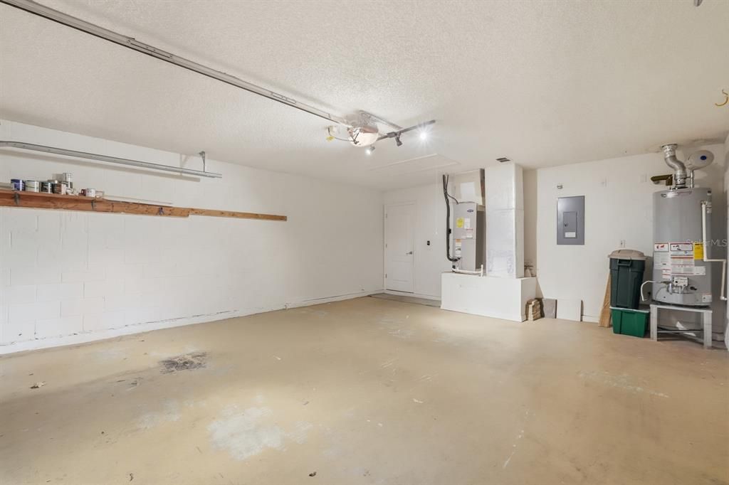 En Venta: $310,000 (3 camas, 2 baños, 1747 Pies cuadrados)