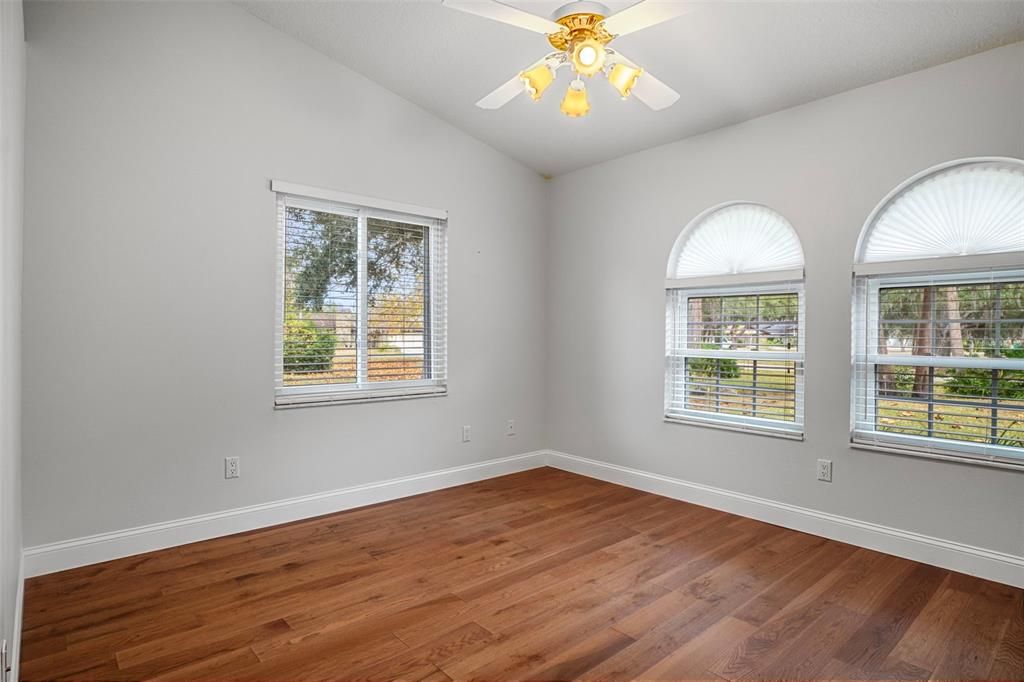 На продажу: $624,500 (3 спален, 2 ванн, 2113 Квадратных фут)