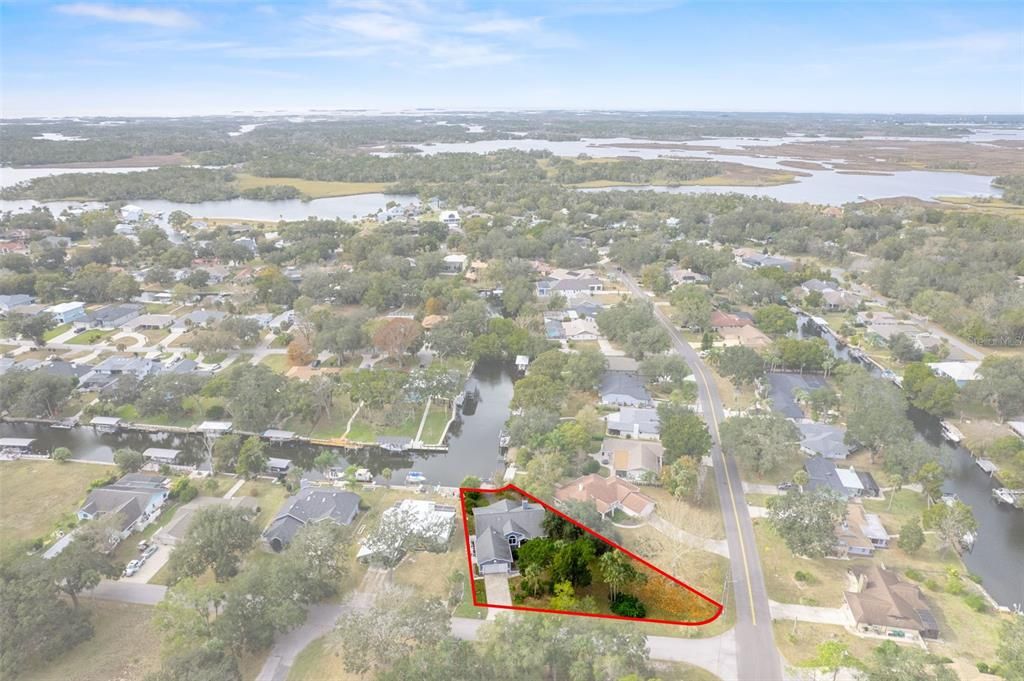 На продажу: $624,500 (3 спален, 2 ванн, 2113 Квадратных фут)