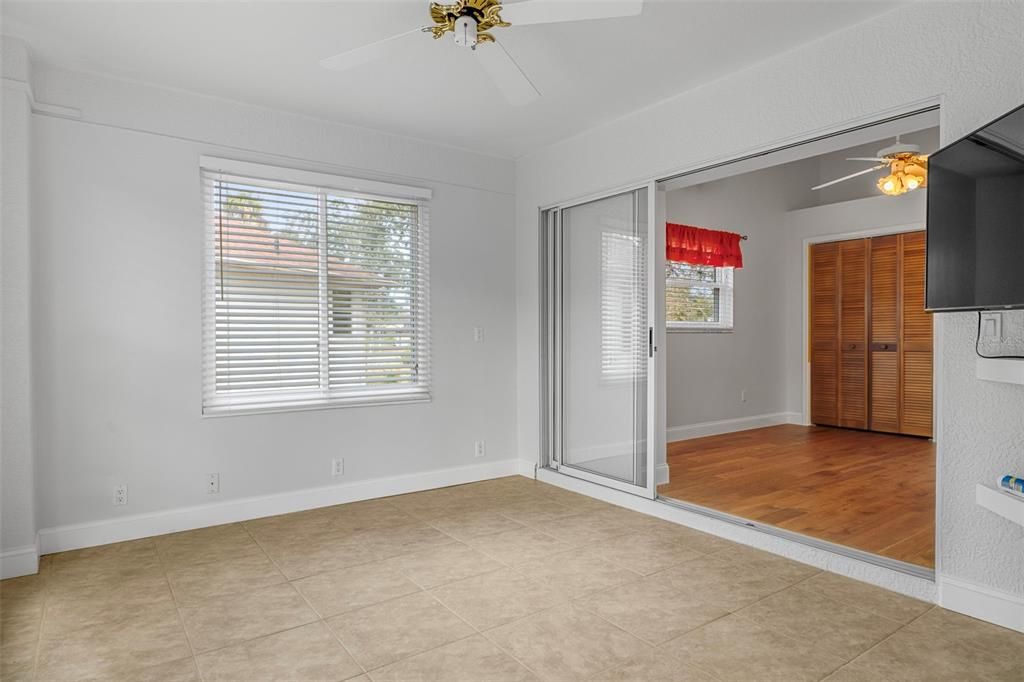 На продажу: $624,500 (3 спален, 2 ванн, 2113 Квадратных фут)