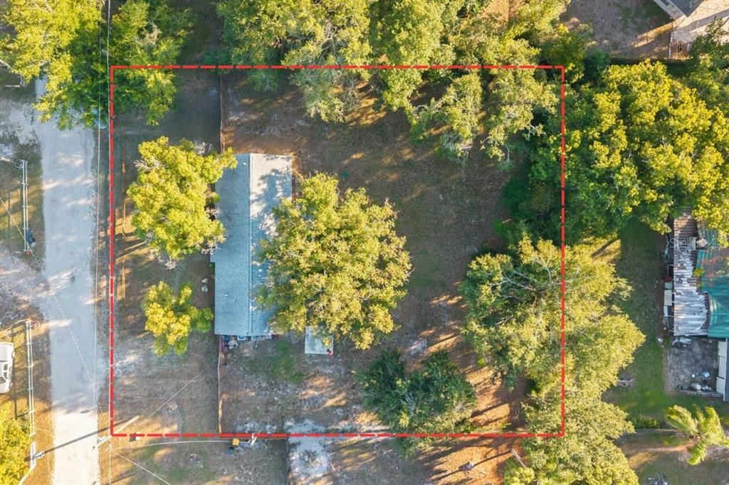 Active With Contract: $410,000 (3 beds, 2 baths, 1270 Square Feet)