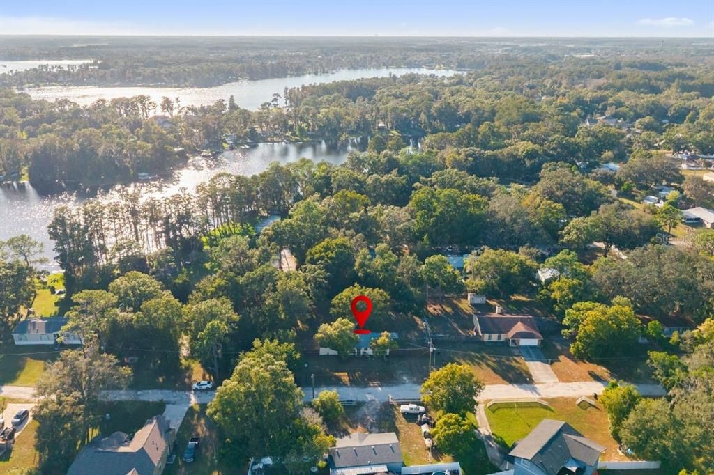 Active With Contract: $410,000 (3 beds, 2 baths, 1270 Square Feet)