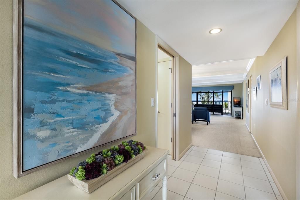 For Sale: $1,325,000 (2 beds, 2 baths, 1407 Square Feet)