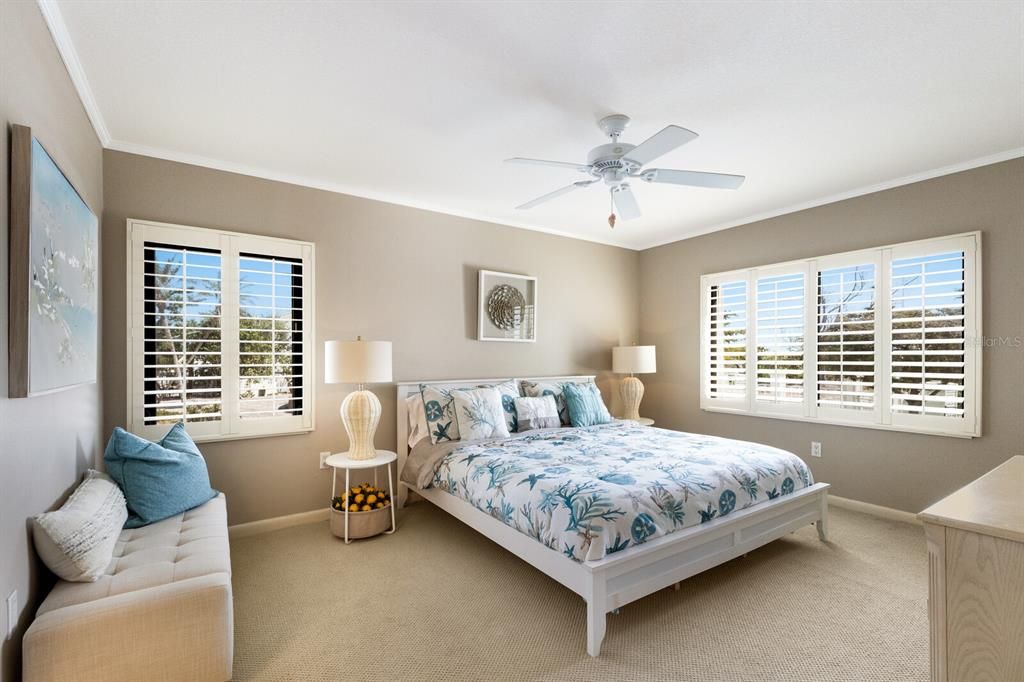 For Sale: $1,325,000 (2 beds, 2 baths, 1407 Square Feet)