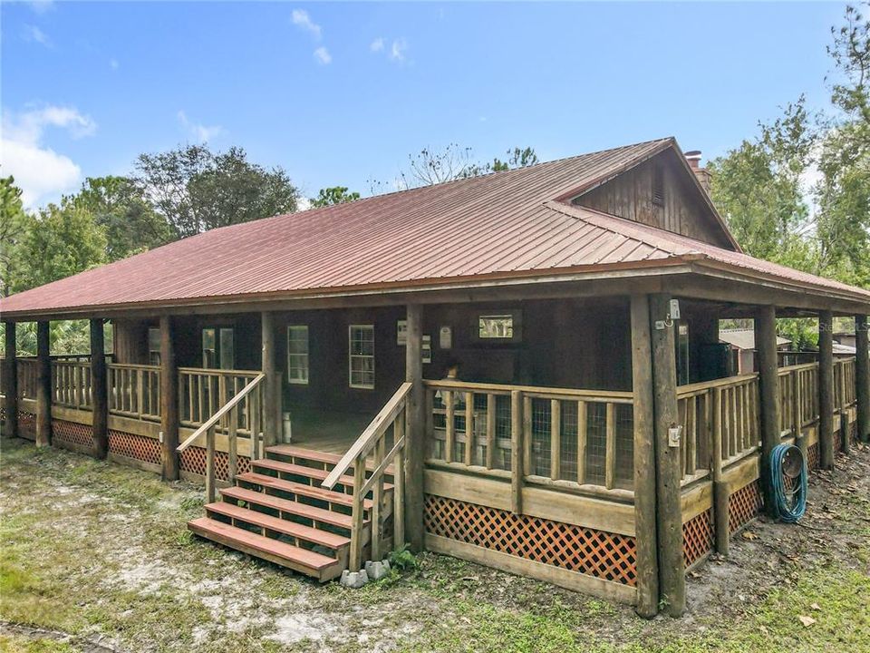 Под контрактом: $485,000 (3 спален, 2 ванн, 1512 Квадратных фут)