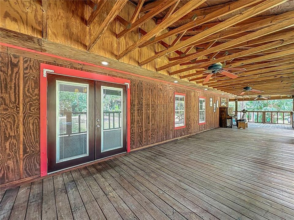 Под контрактом: $485,000 (3 спален, 2 ванн, 1512 Квадратных фут)