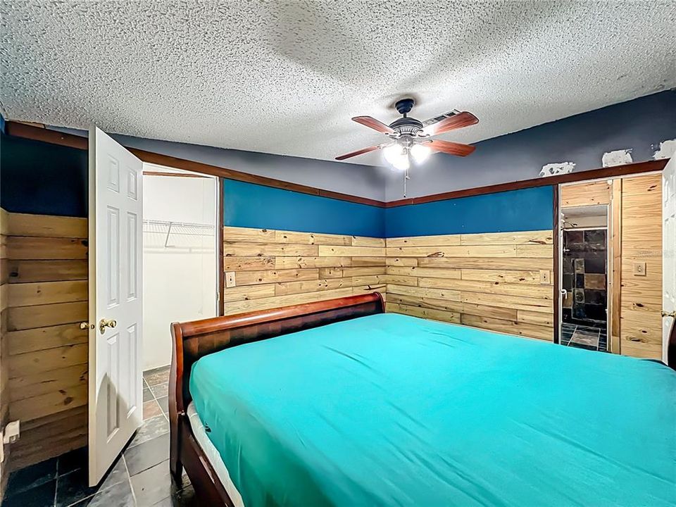 Под контрактом: $485,000 (3 спален, 2 ванн, 1512 Квадратных фут)