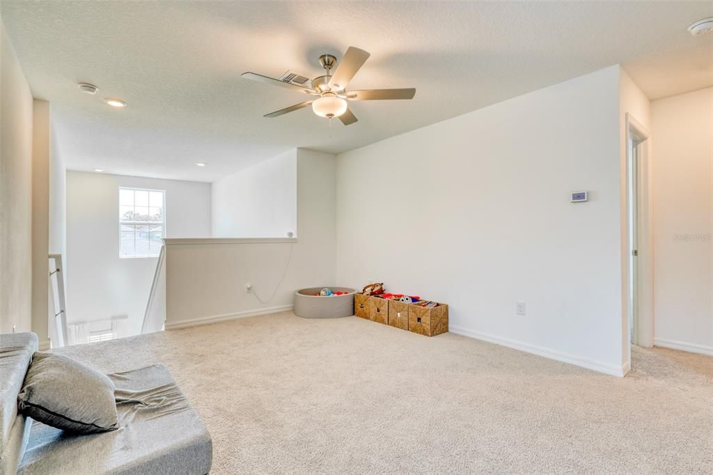 For Rent: $2,500 (5 beds, 2 baths, 2389 Square Feet)