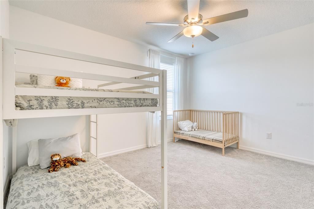 For Rent: $2,500 (5 beds, 2 baths, 2389 Square Feet)