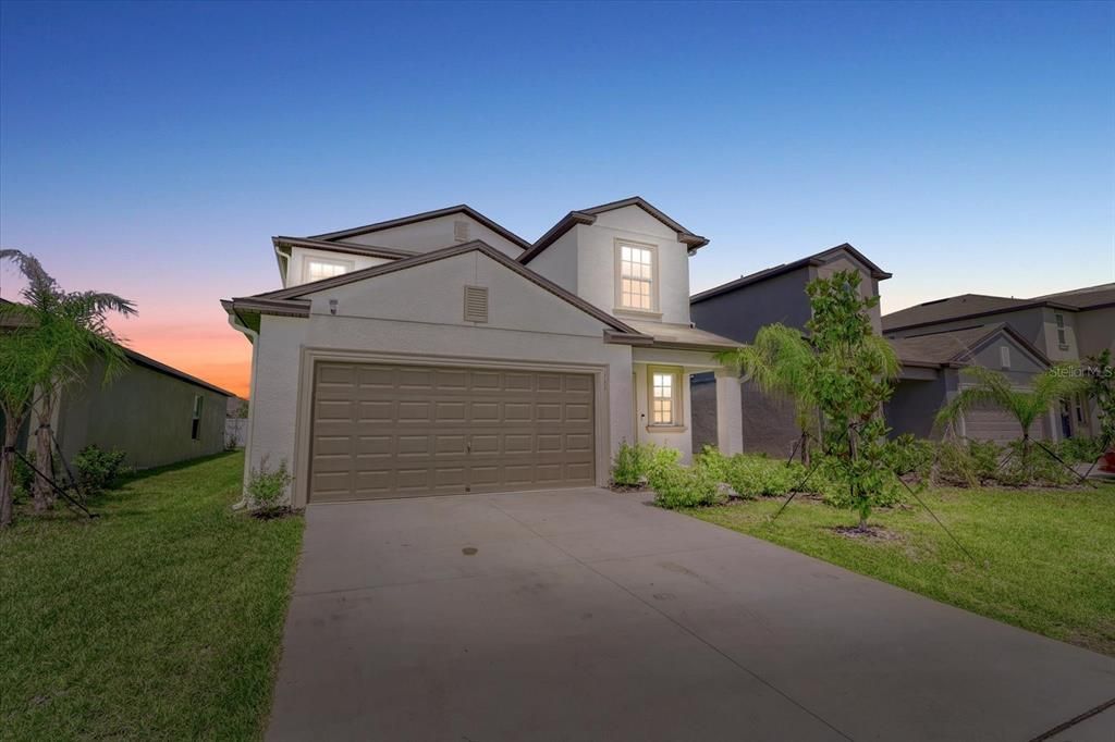 For Rent: $2,500 (5 beds, 2 baths, 2389 Square Feet)