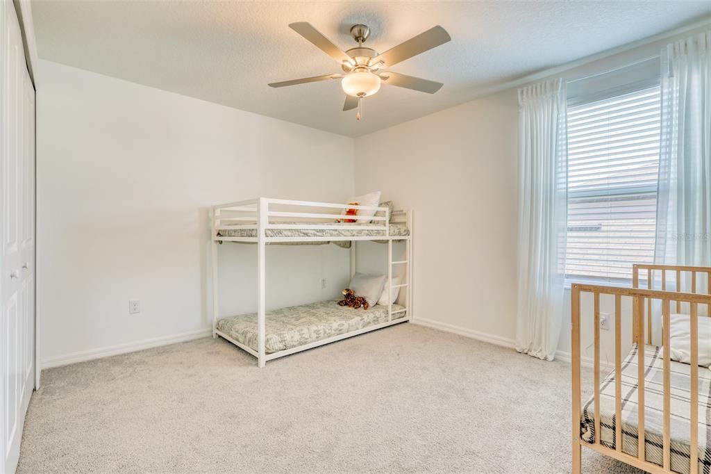 For Rent: $2,500 (5 beds, 2 baths, 2389 Square Feet)