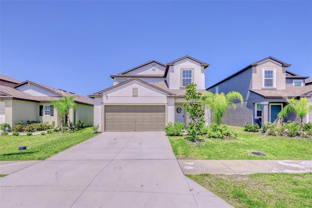 For Rent: $2,500 (5 beds, 2 baths, 2389 Square Feet)