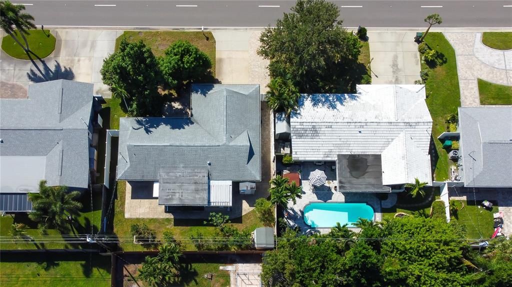 На продажу: $400,000 (2 спален, 2 ванн, 1453 Квадратных фут)