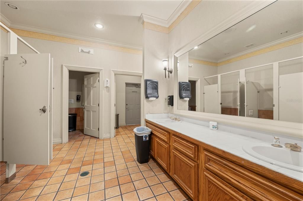 For Sale: $2,500,000 (0 beds, 0 baths, 7814 Square Feet)