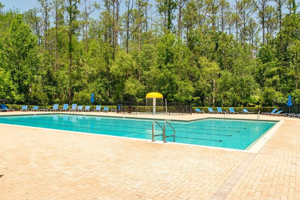 For Sale: $650,000 (4 beds, 2 baths, 2506 Square Feet)