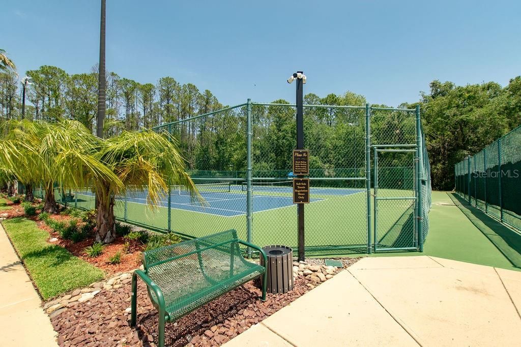 For Sale: $650,000 (4 beds, 2 baths, 2506 Square Feet)