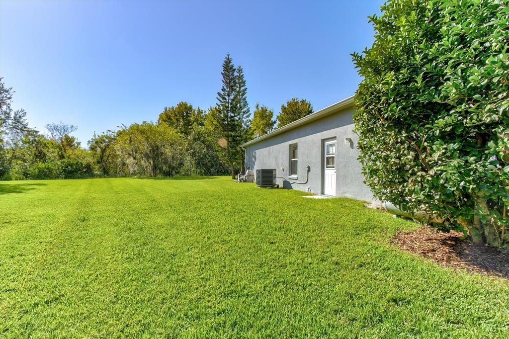 For Sale: $650,000 (4 beds, 2 baths, 2506 Square Feet)