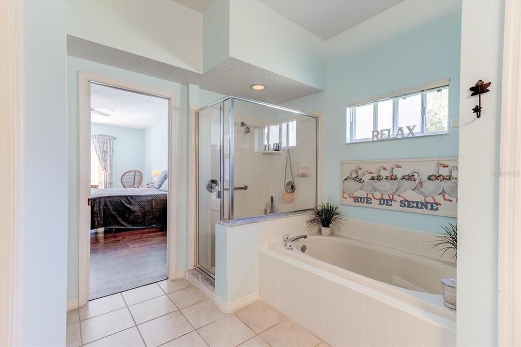 For Sale: $650,000 (4 beds, 2 baths, 2506 Square Feet)