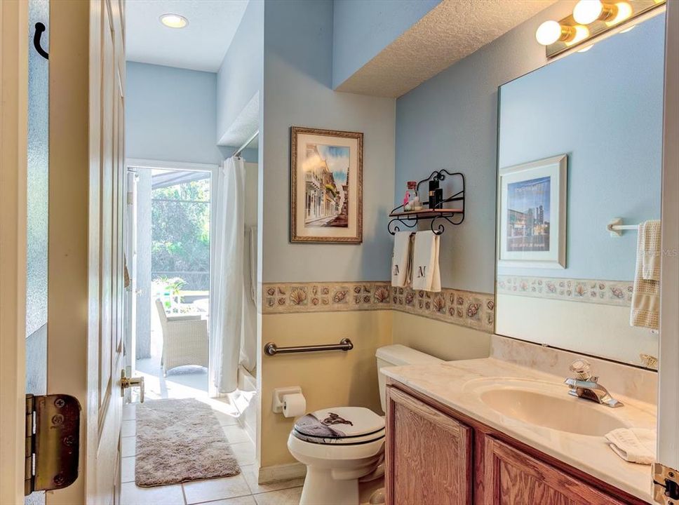 For Sale: $650,000 (4 beds, 2 baths, 2506 Square Feet)