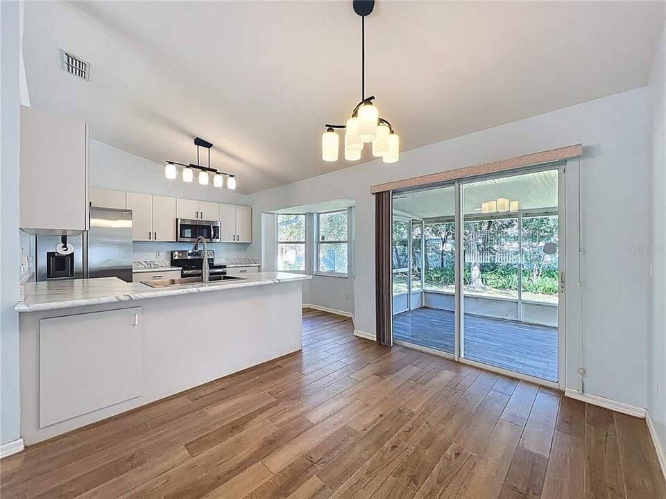 Active With Contract: $299,000 (3 beds, 2 baths, 1216 Square Feet)