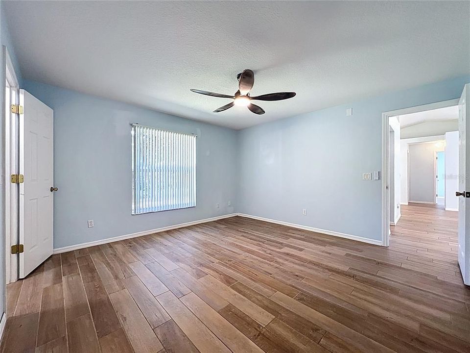 Active With Contract: $299,000 (3 beds, 2 baths, 1216 Square Feet)