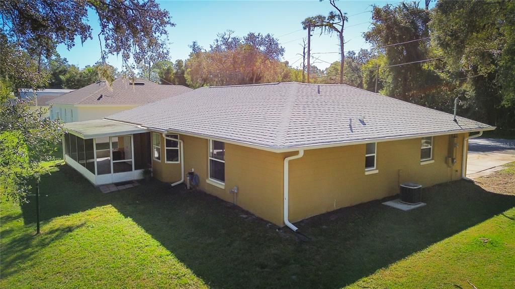 Active With Contract: $299,000 (3 beds, 2 baths, 1216 Square Feet)