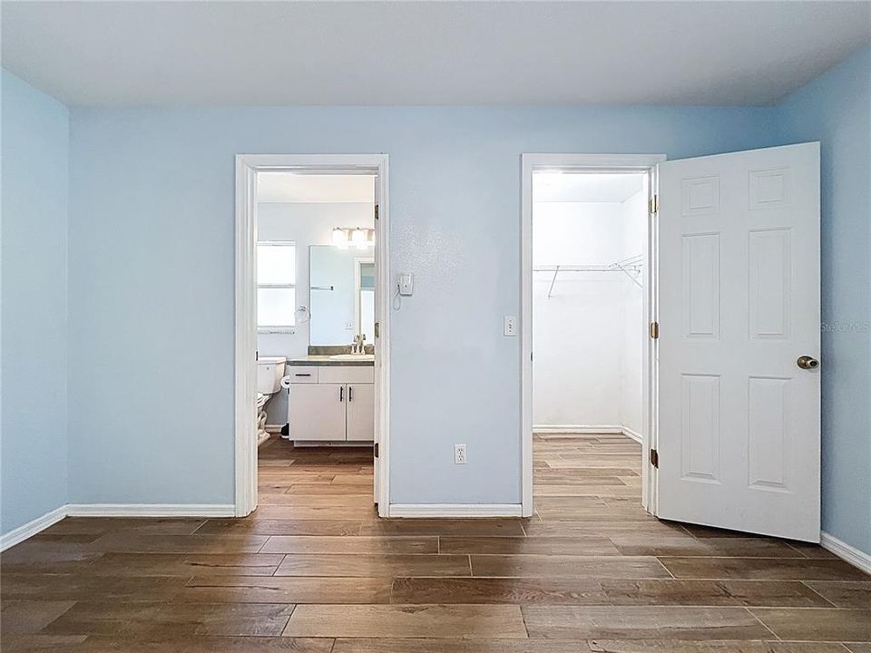 Active With Contract: $299,000 (3 beds, 2 baths, 1216 Square Feet)