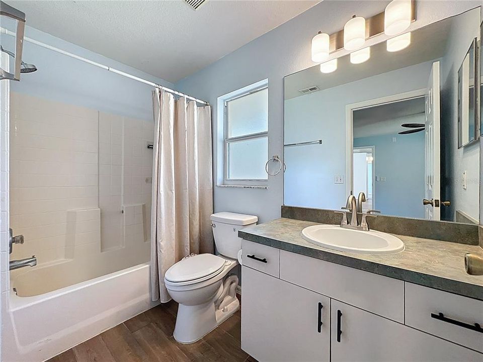 Active With Contract: $299,000 (3 beds, 2 baths, 1216 Square Feet)