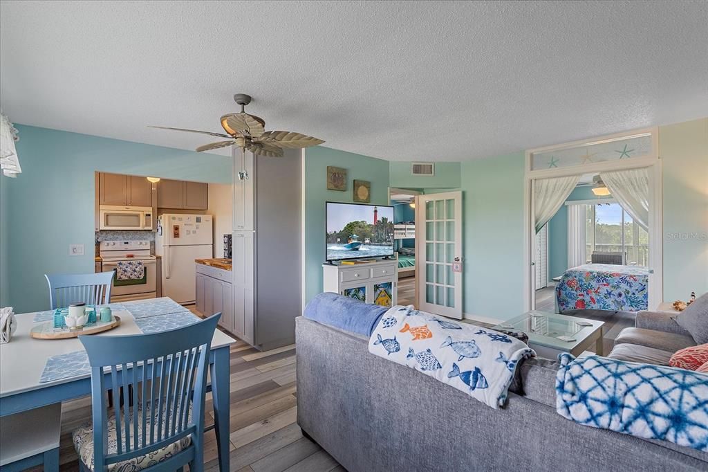 待售: $139,900 (2 贝兹, 1 浴室, 750 平方英尺)