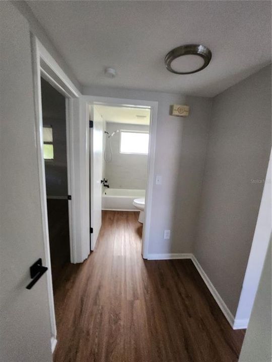 For Rent: $1,399 (3 beds, 1 baths, 840 Square Feet)