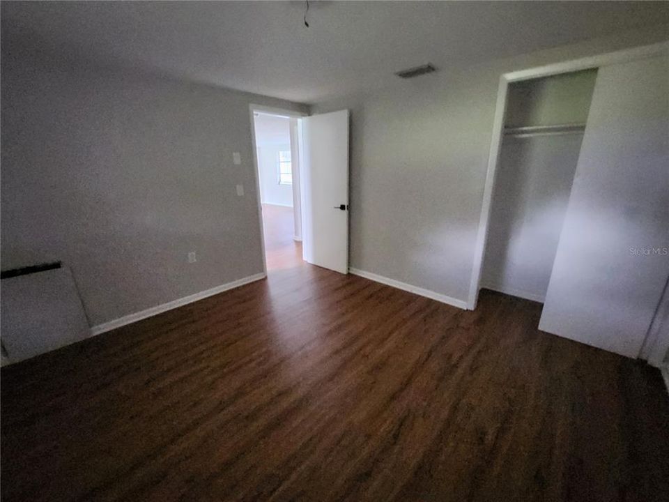 For Rent: $1,399 (3 beds, 1 baths, 840 Square Feet)