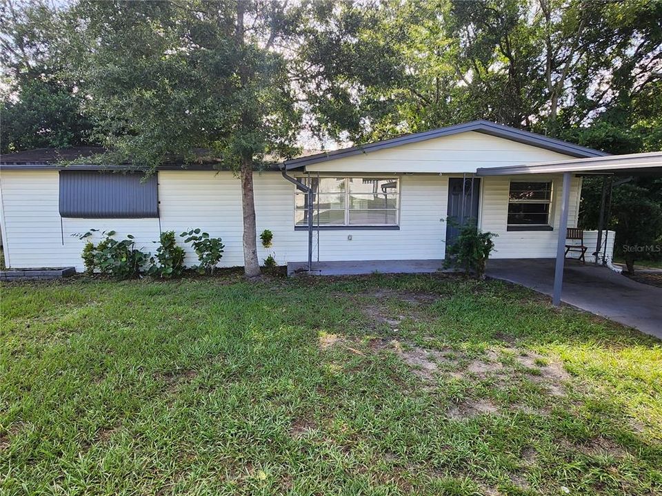 For Rent: $1,399 (3 beds, 1 baths, 840 Square Feet)