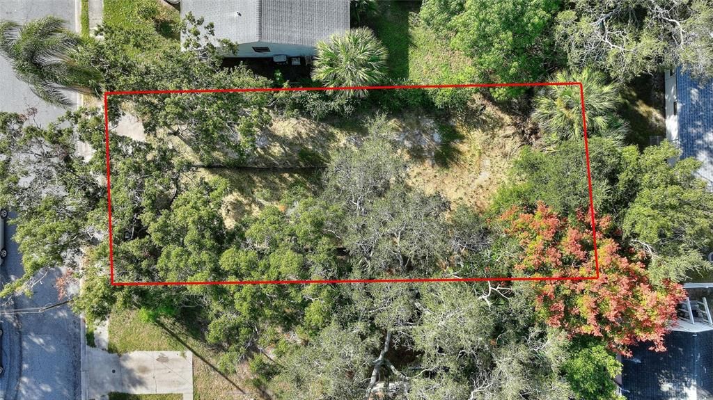 На продажу: $75,000 (0.12 acres)