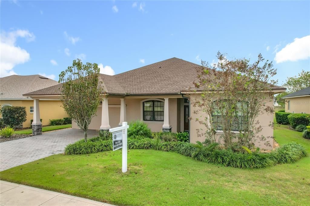 Под контрактом: $419,000 (3 спален, 2 ванн, 2297 Квадратных фут)