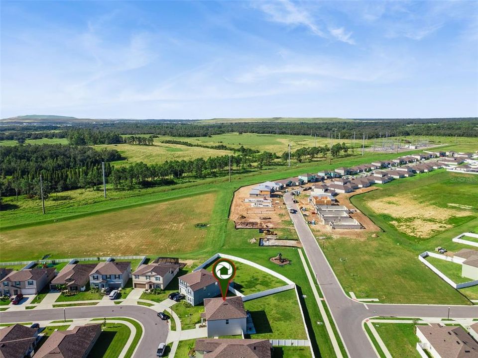 Active With Contract: $375,000 (4 beds, 2 baths, 2587 Square Feet)