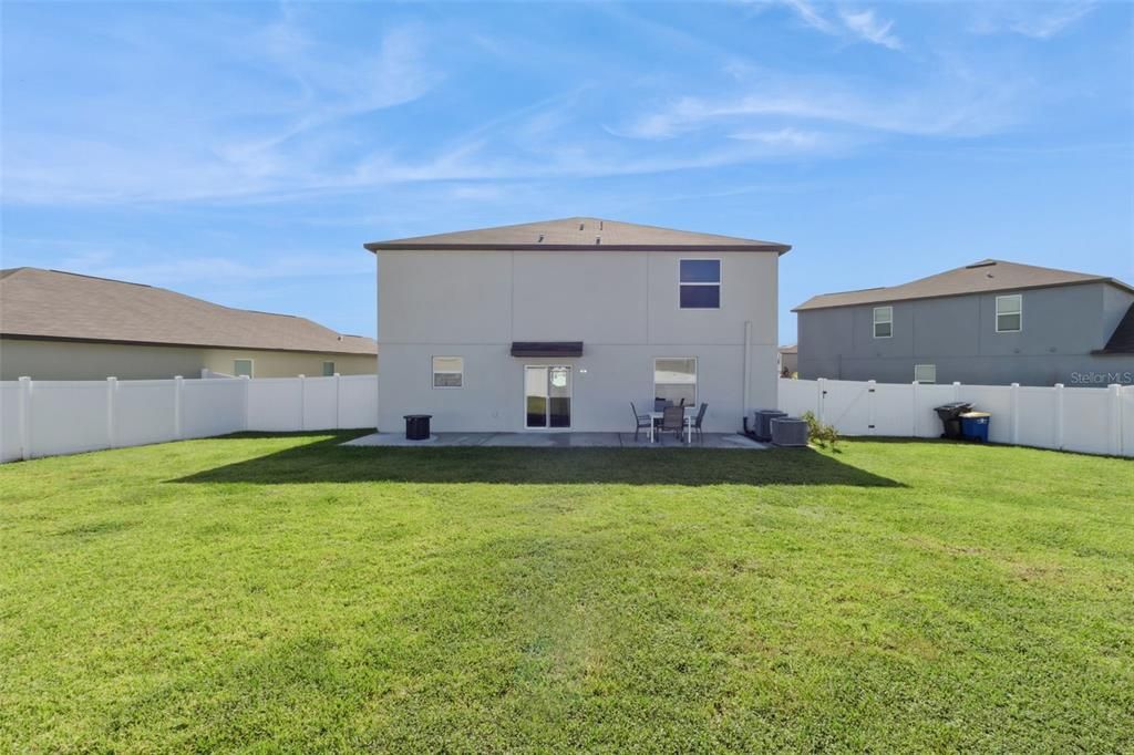 Active With Contract: $375,000 (4 beds, 2 baths, 2587 Square Feet)