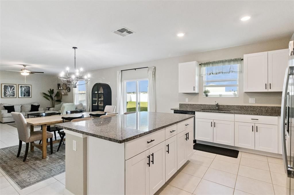Active With Contract: $375,000 (4 beds, 2 baths, 2587 Square Feet)