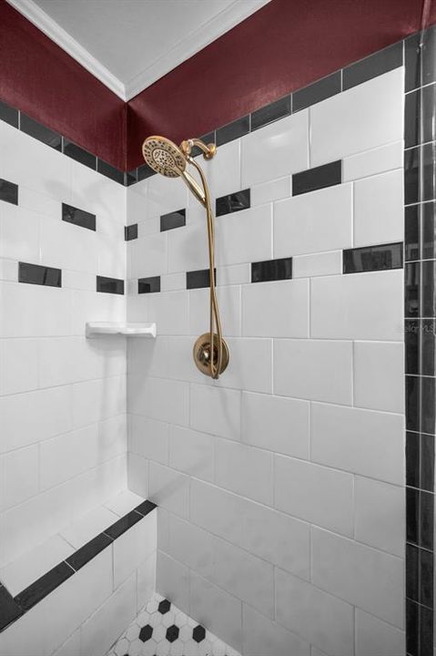 Activo con contrato: $789,000 (3 camas, 2 baños, 1787 Pies cuadrados)