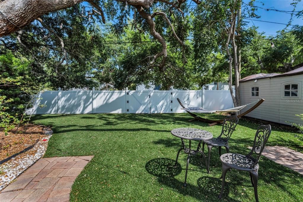 Activo con contrato: $789,000 (3 camas, 2 baños, 1787 Pies cuadrados)