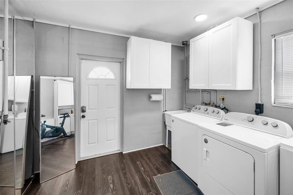 Activo con contrato: $789,000 (3 camas, 2 baños, 1787 Pies cuadrados)