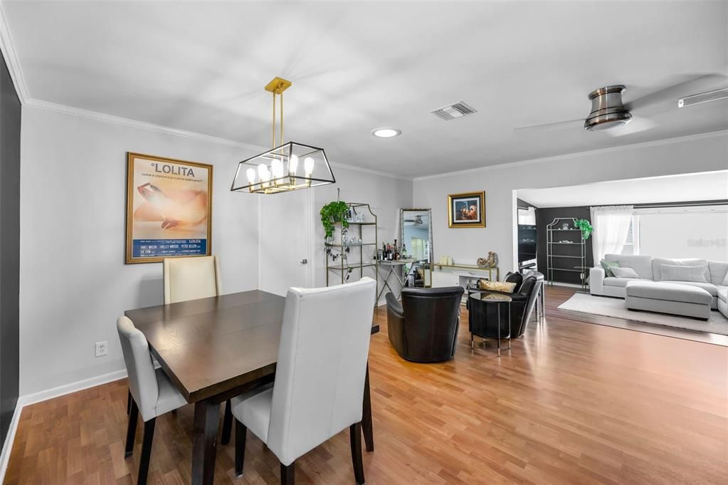 Activo con contrato: $789,000 (3 camas, 2 baños, 1787 Pies cuadrados)