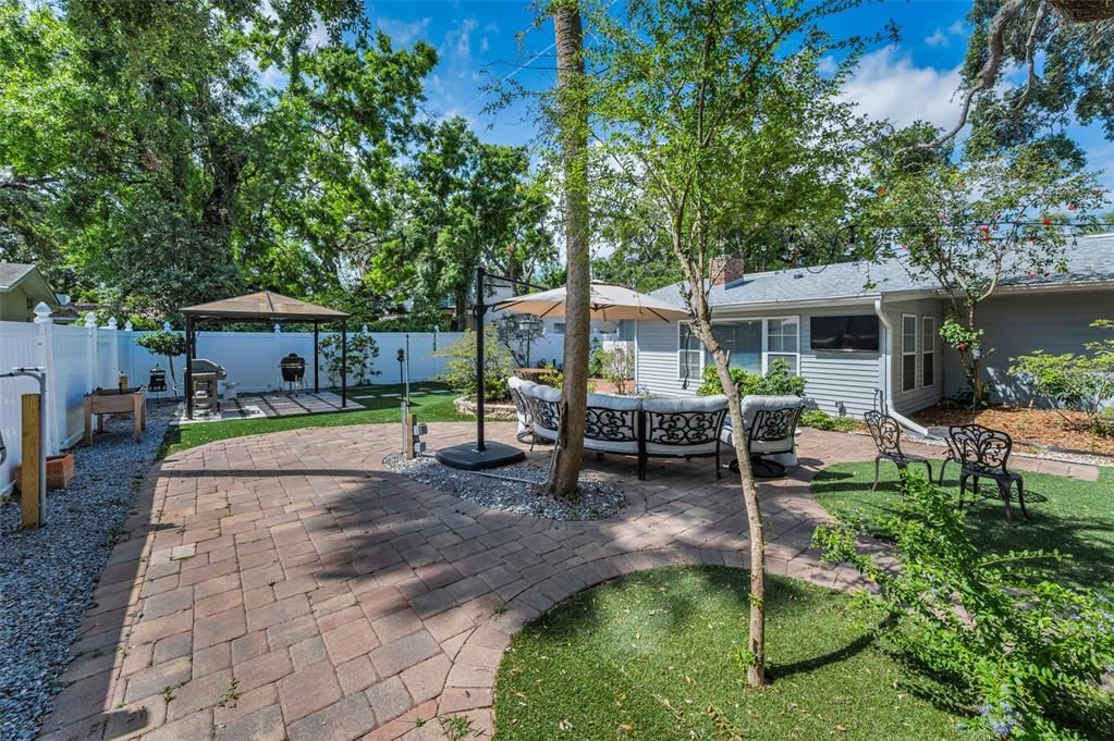 Activo con contrato: $789,000 (3 camas, 2 baños, 1787 Pies cuadrados)