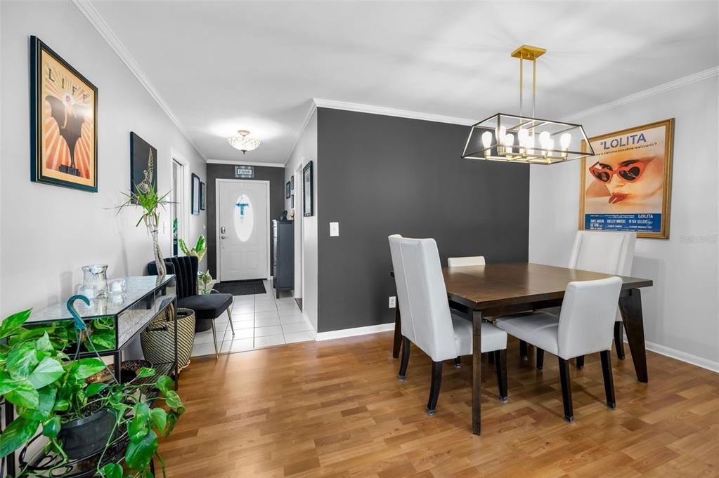 Activo con contrato: $789,000 (3 camas, 2 baños, 1787 Pies cuadrados)